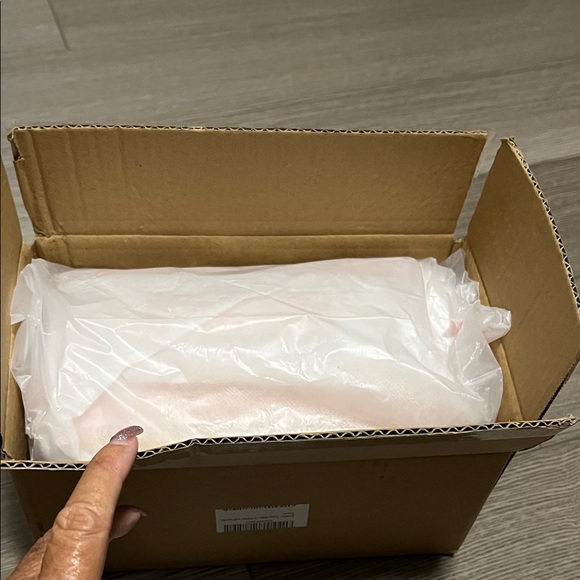 Pink Quilted Women's make up bag - Picture 5 of 6